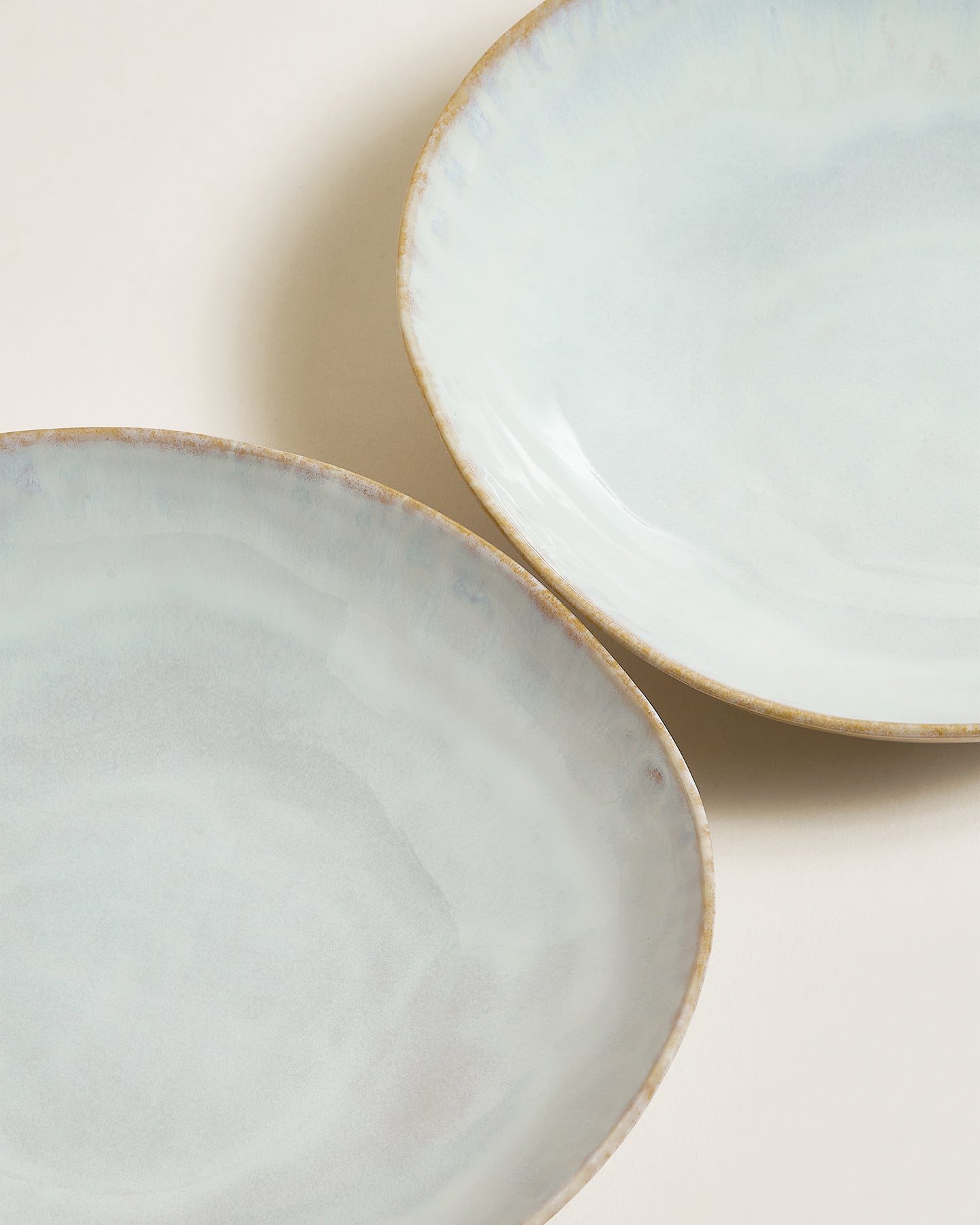 Lino pasta plate mother of pearl