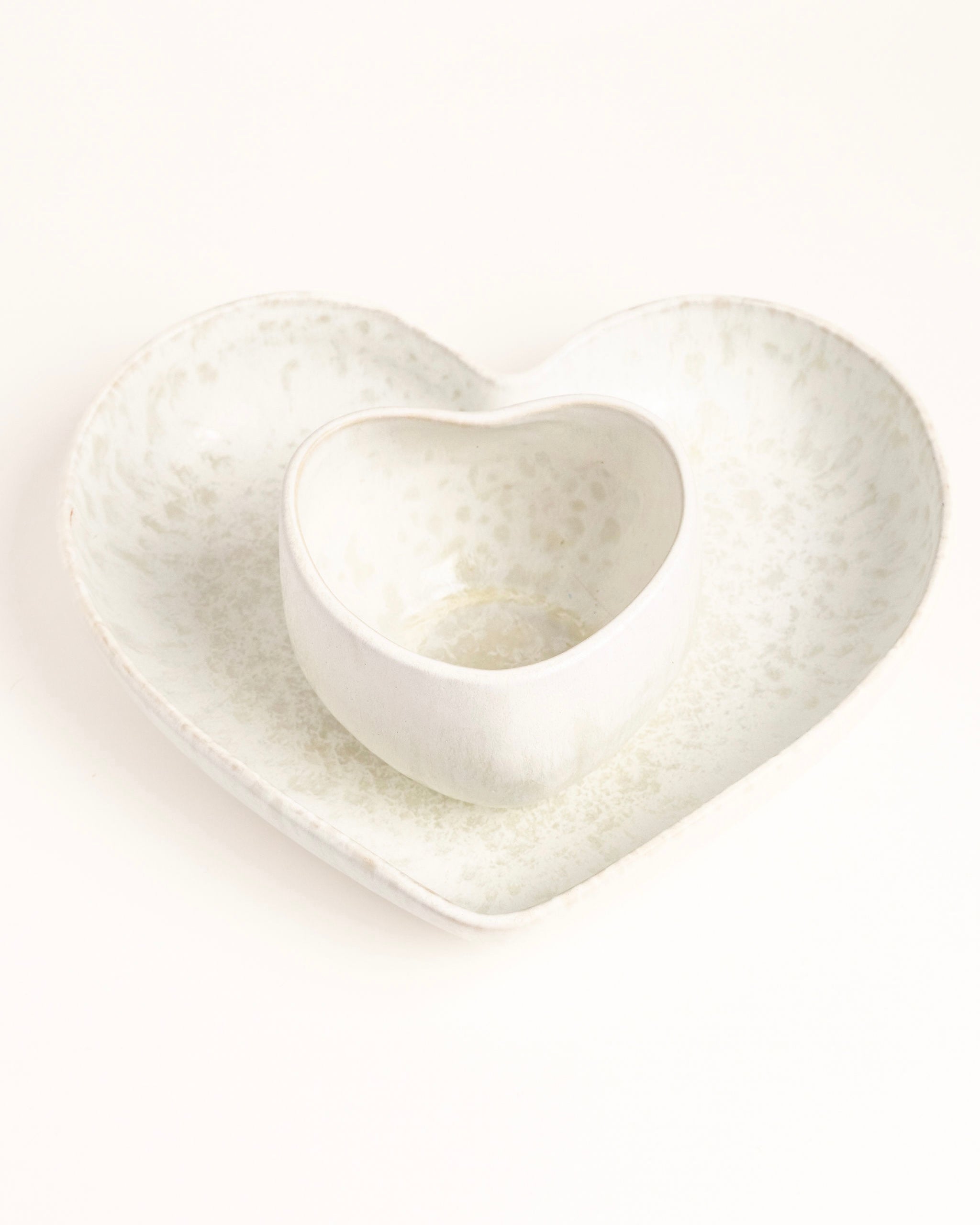 Amora Teller tief Mattweiß Creme