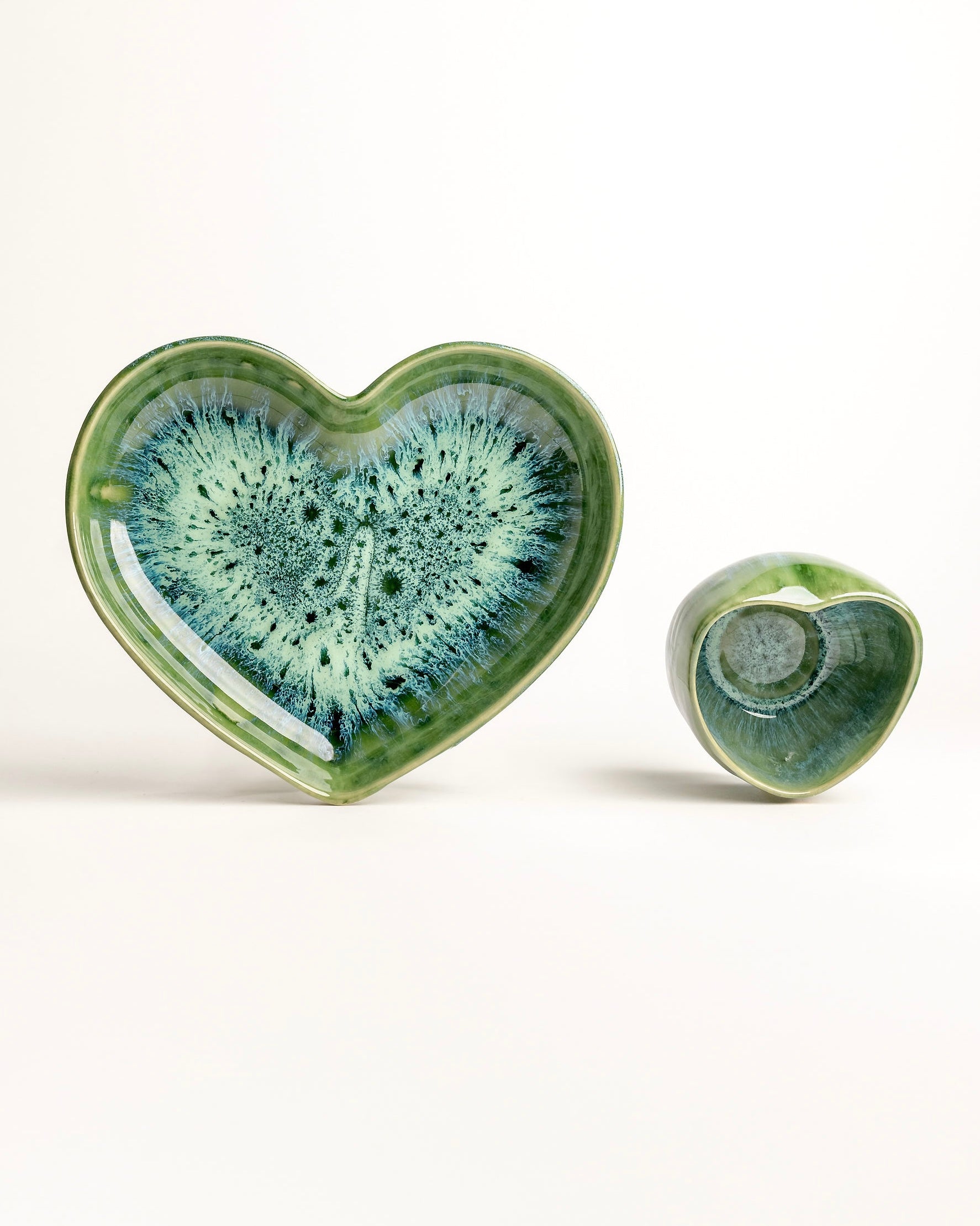 Amora Teller tief Madeira Grün