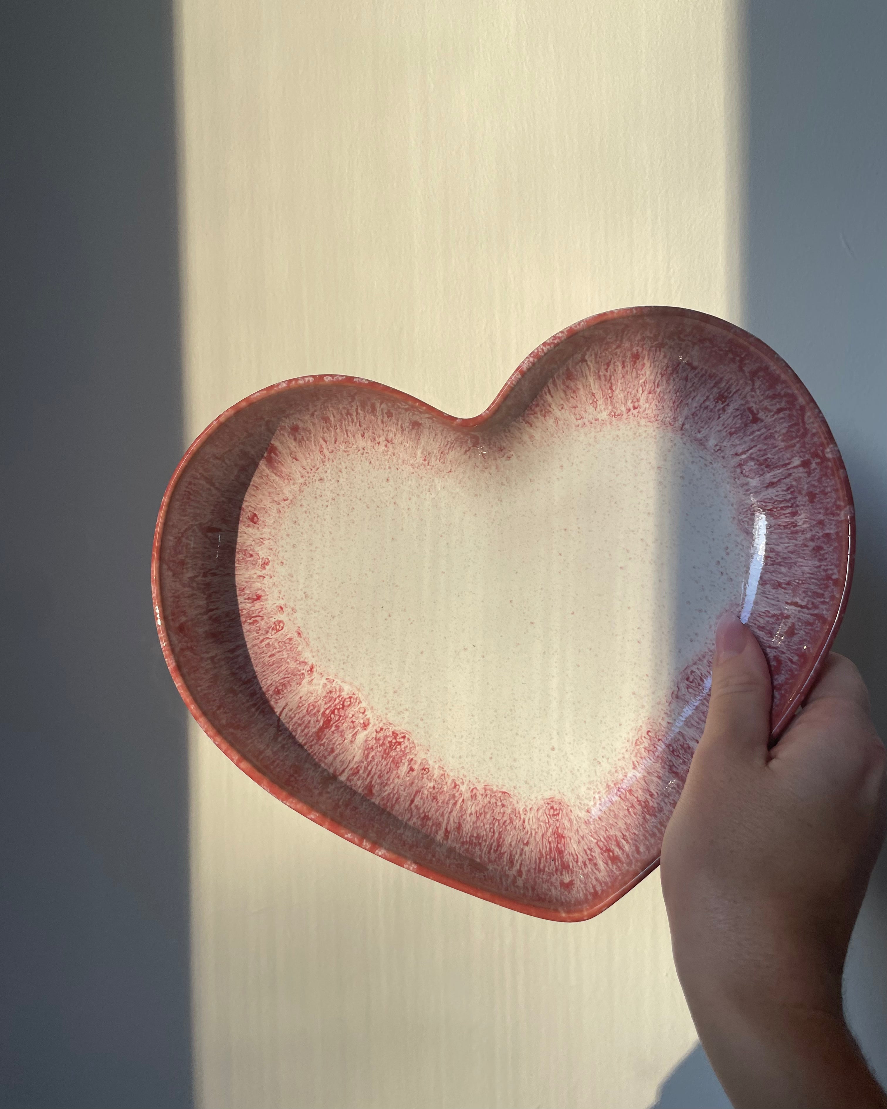 Pre-Sale: Amora Teller tief Magenta