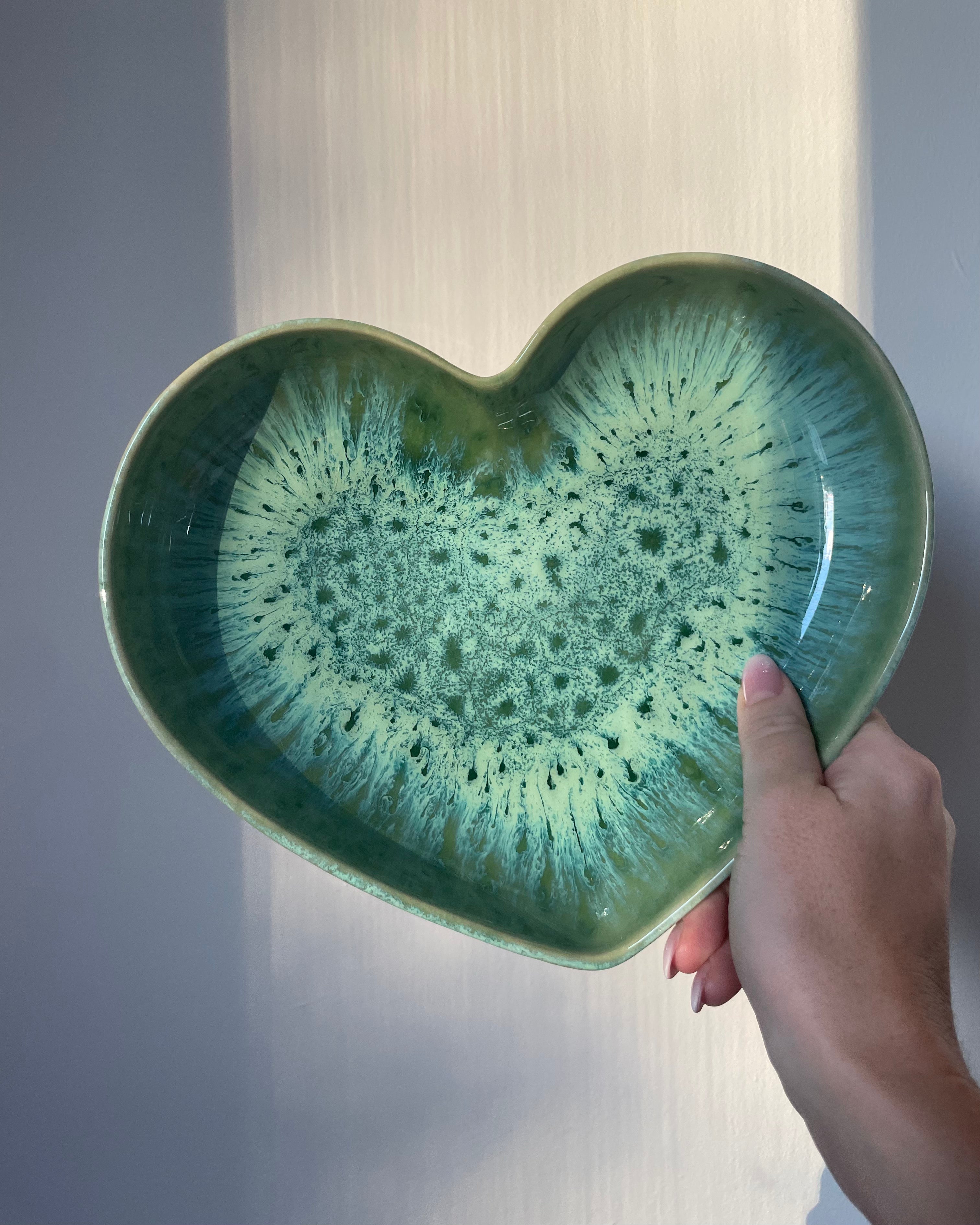 Amora Teller tief Madeira Grün