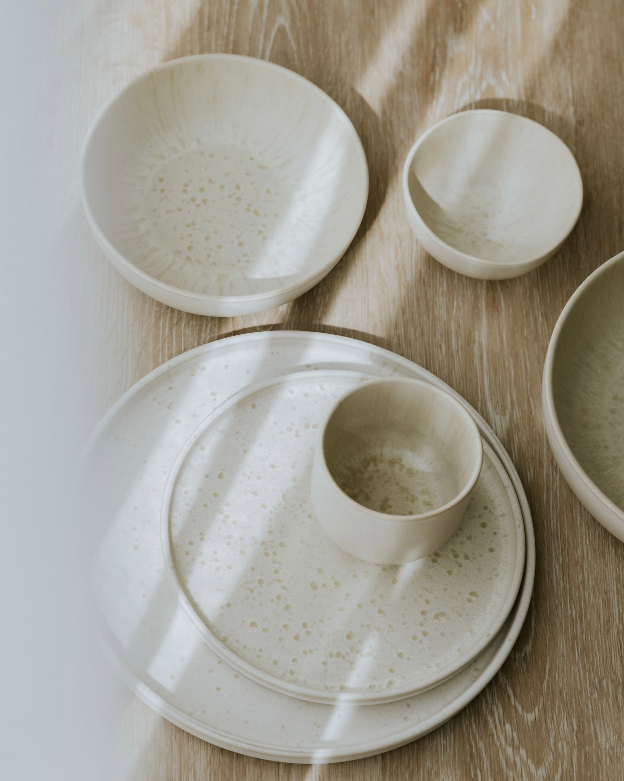 Amado Pasta Plate Small Cream