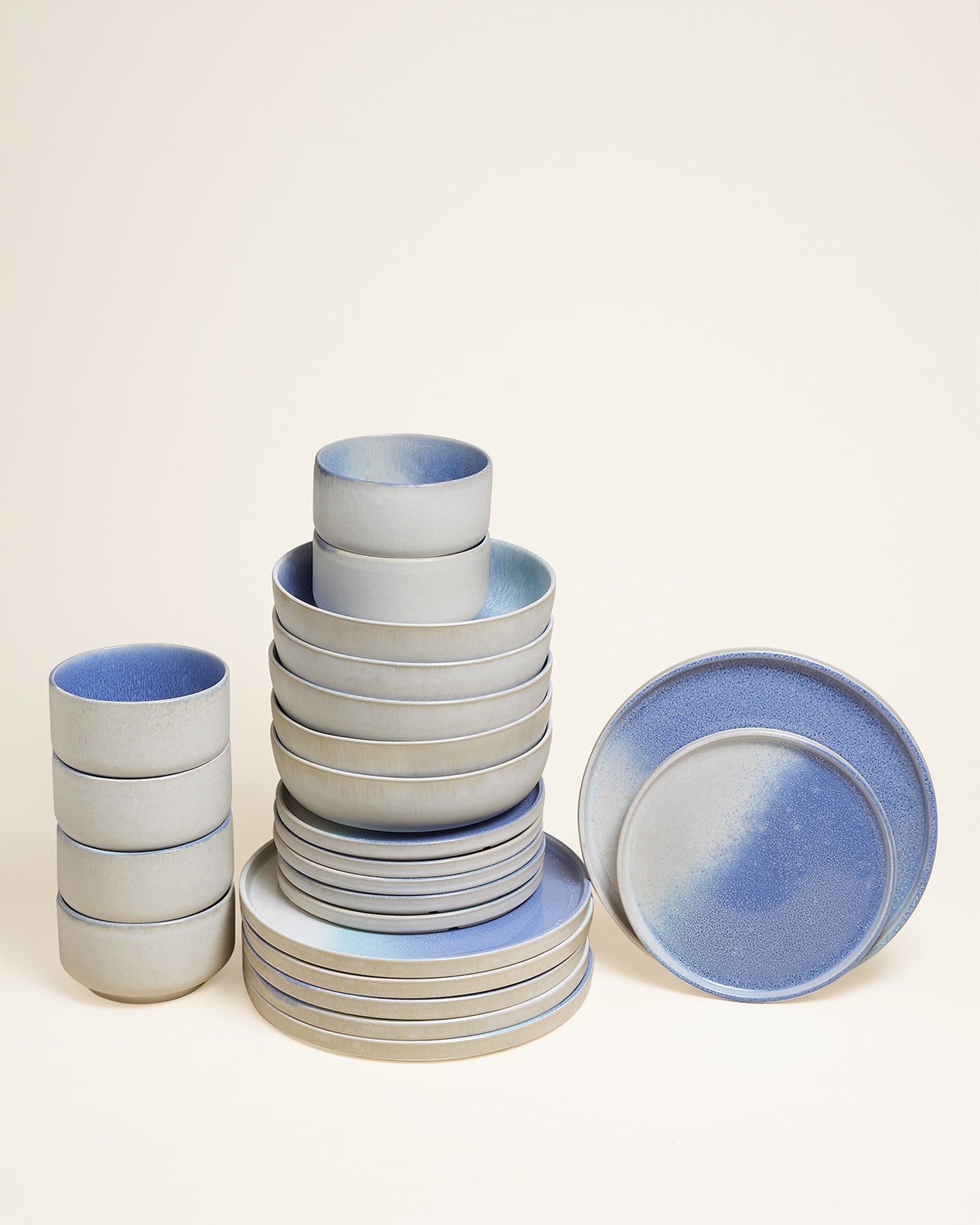 Amado Geschirrset Blau 24-teilig