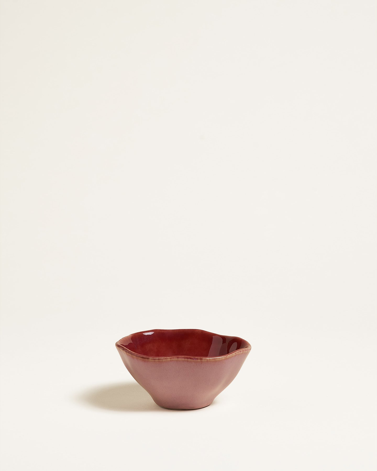 Concha Bowl Small Ruby Red