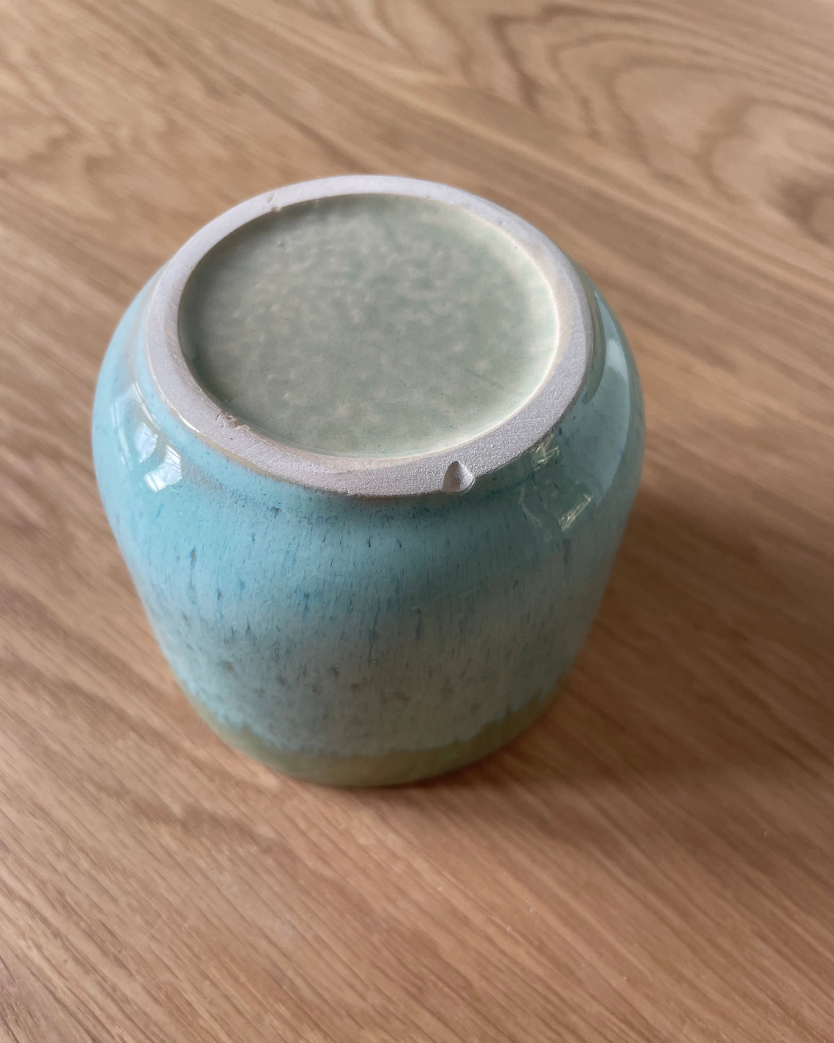 Évora Becher Mint Grün Imperfections