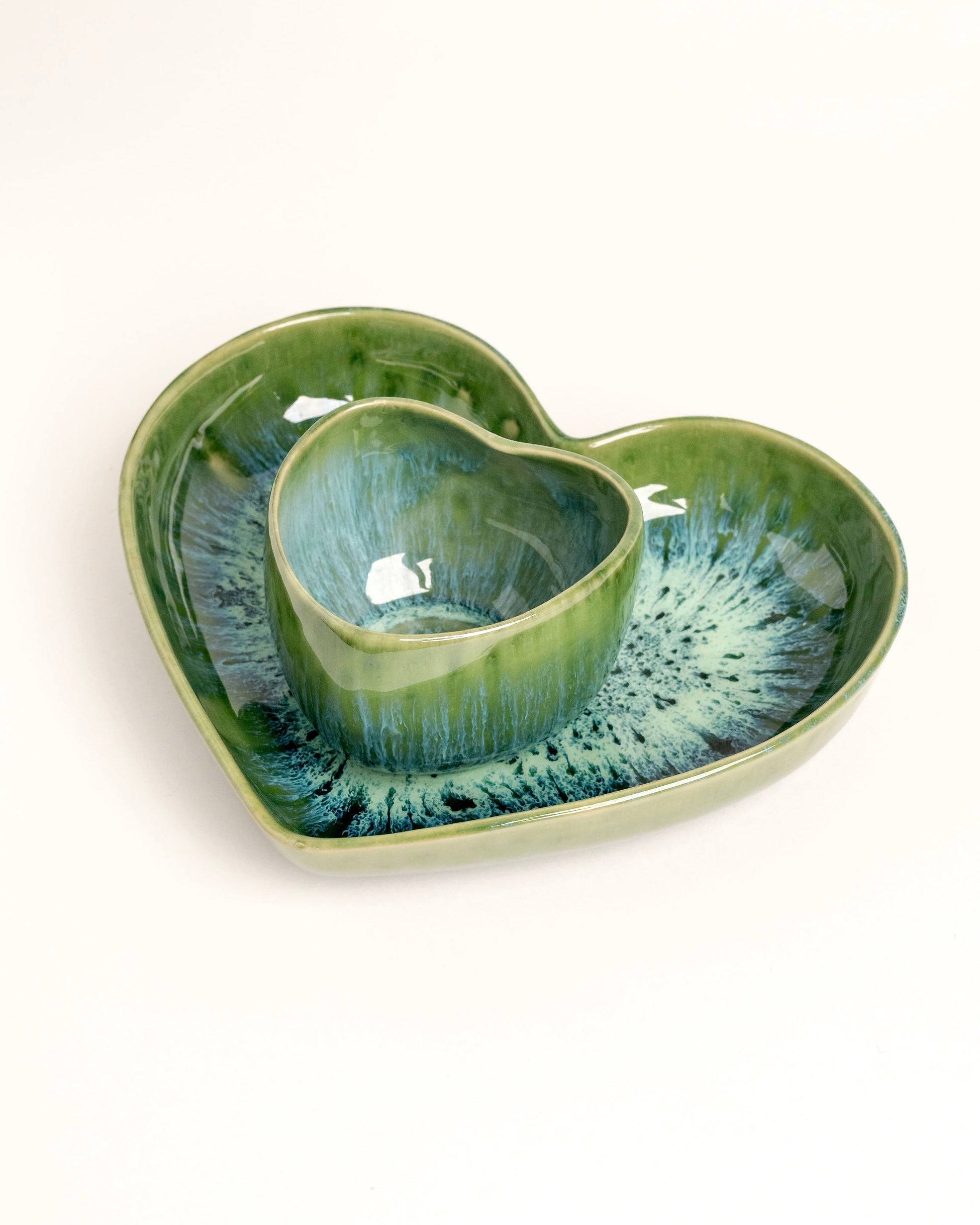 Amora Teller tief Madeira Grün