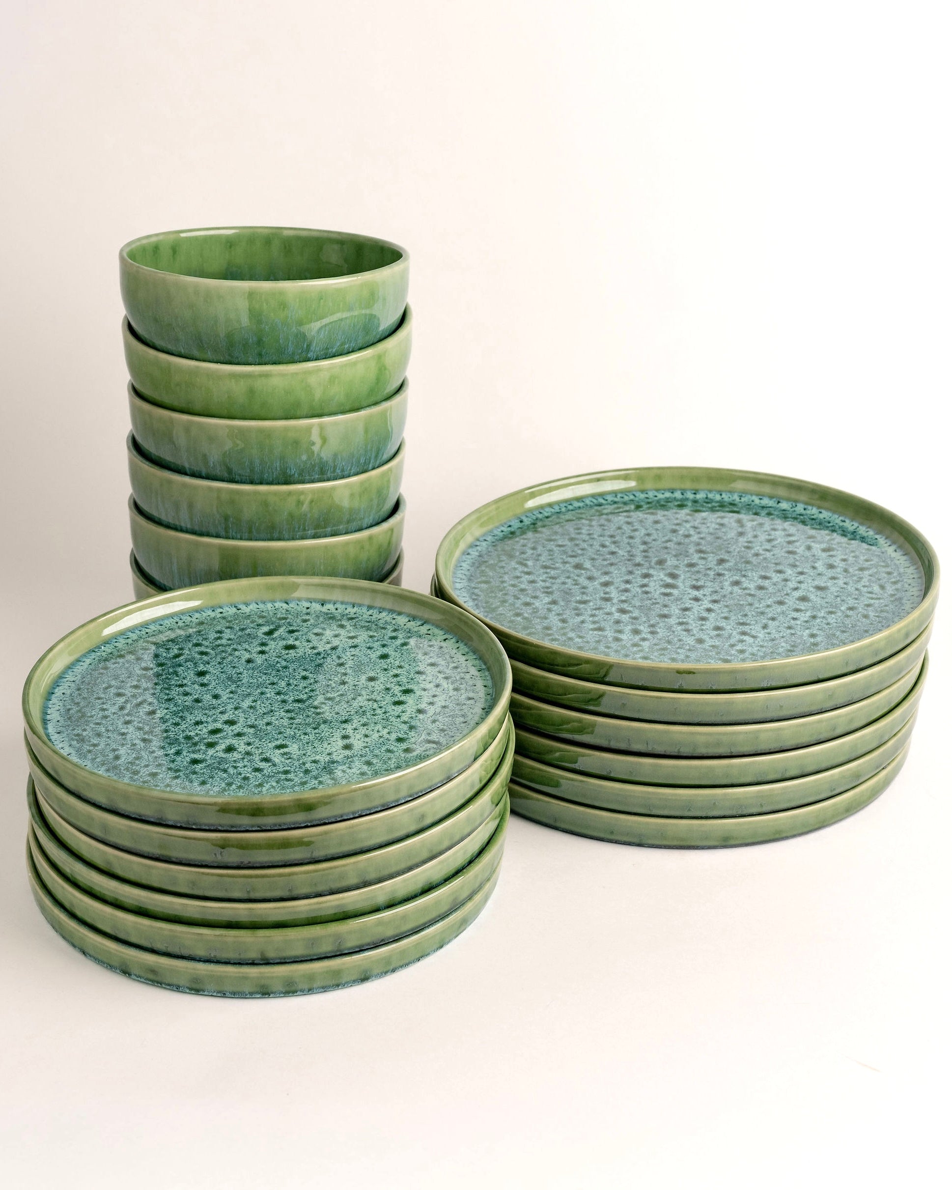 Madeira Geschirrset M Grün 18-teilig