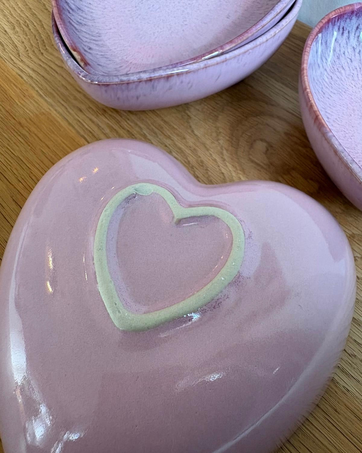 Amora Schale Rosa Imperfections