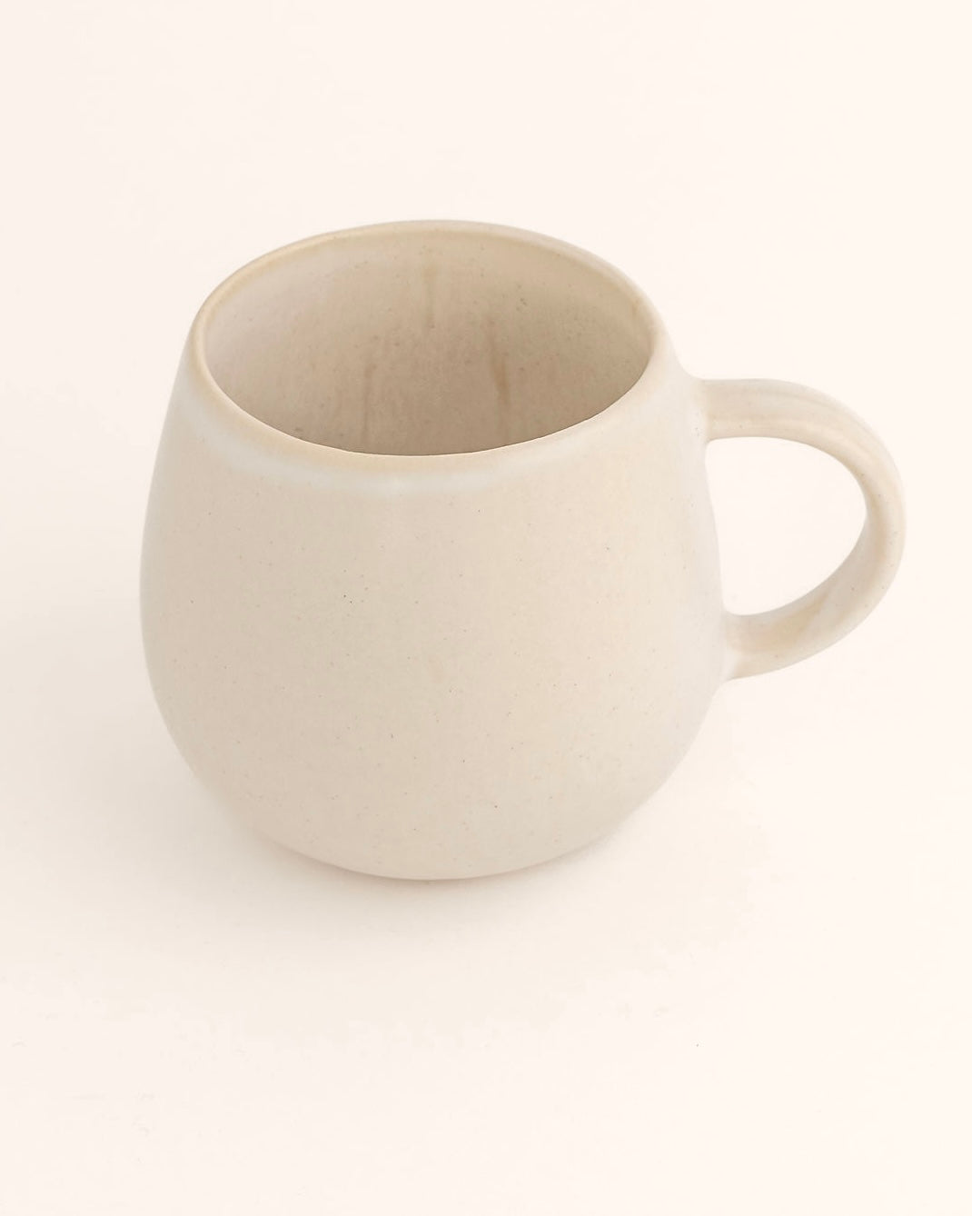 Amado Tasse Sand