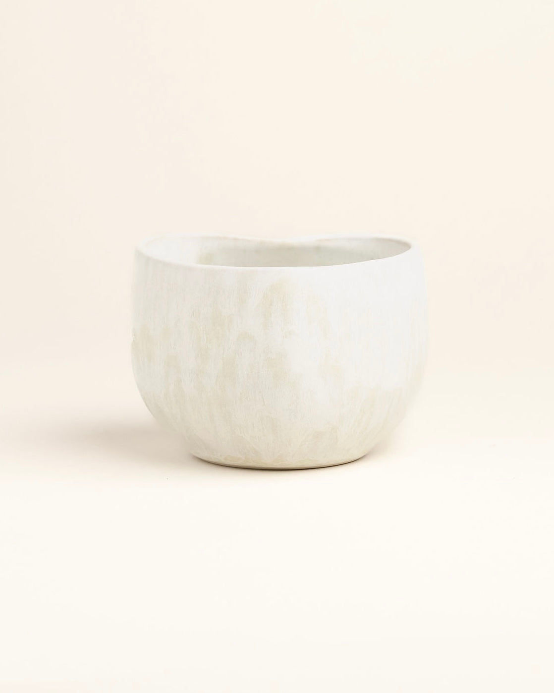 Amora Mug Matt White Cream