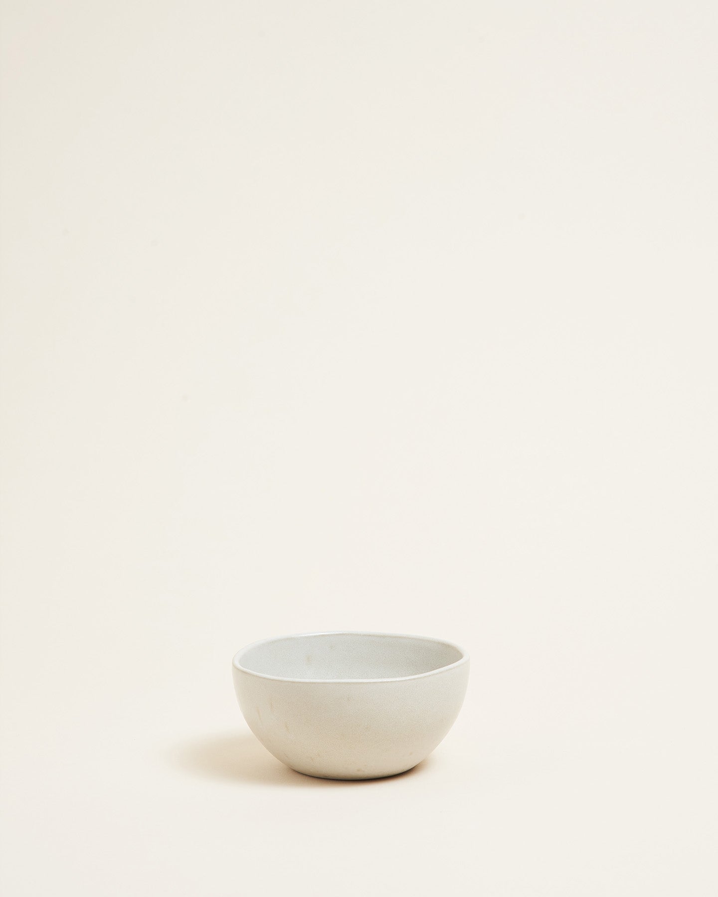 Amado bowl small cream